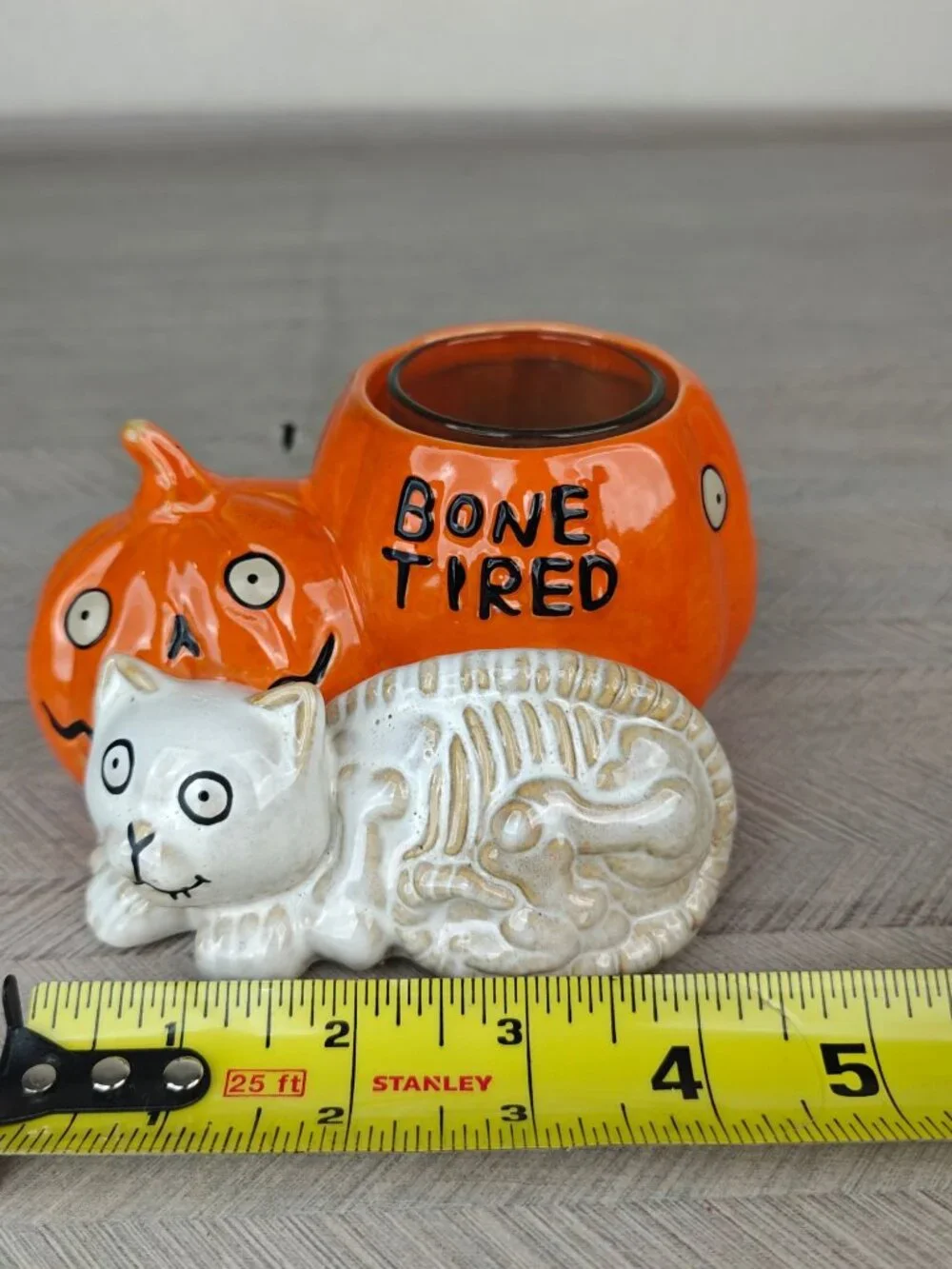 Yankee Candle Bone Tired Cat Pumpkin Ceramic Candle Holder 2014 Boney Bunch